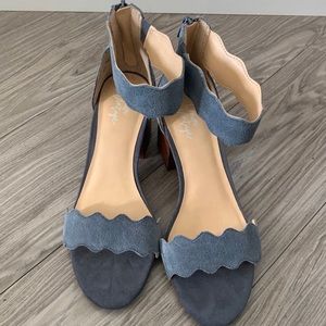 Dressy Blue Suede Heel!